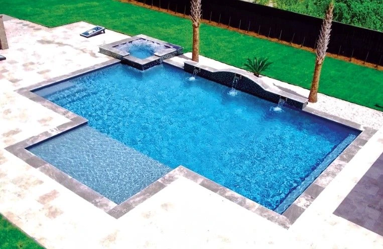 Kolam renang tropis